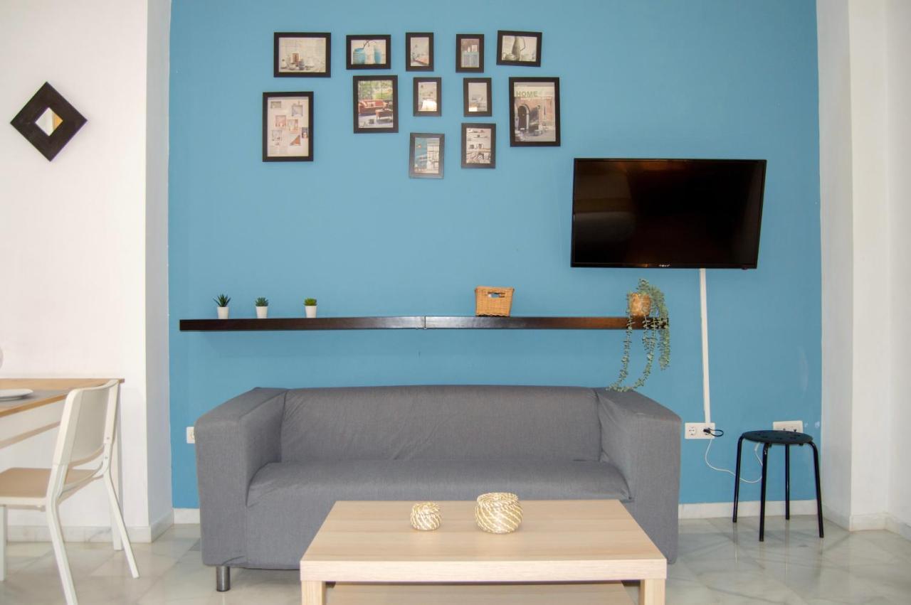 Novam Studio Centro De Malaga. Luaran gambar